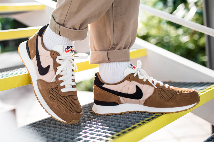 Nike Air Vortex y más sneakers retro running