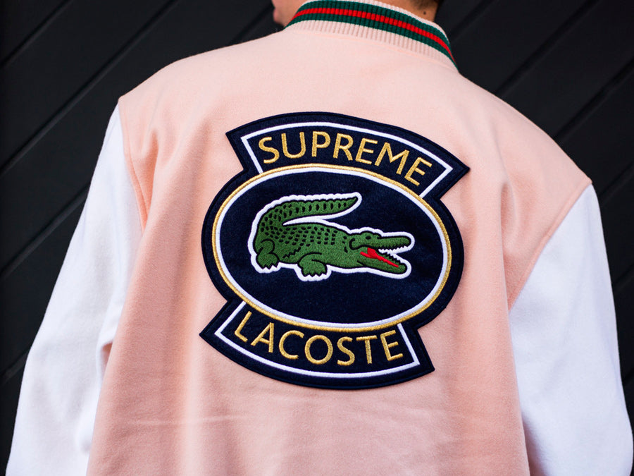 Lacoste, prendas emblemáticas de inspiración deportiva