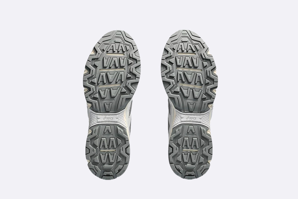 Asics Gel Venture 6 Clay Grey