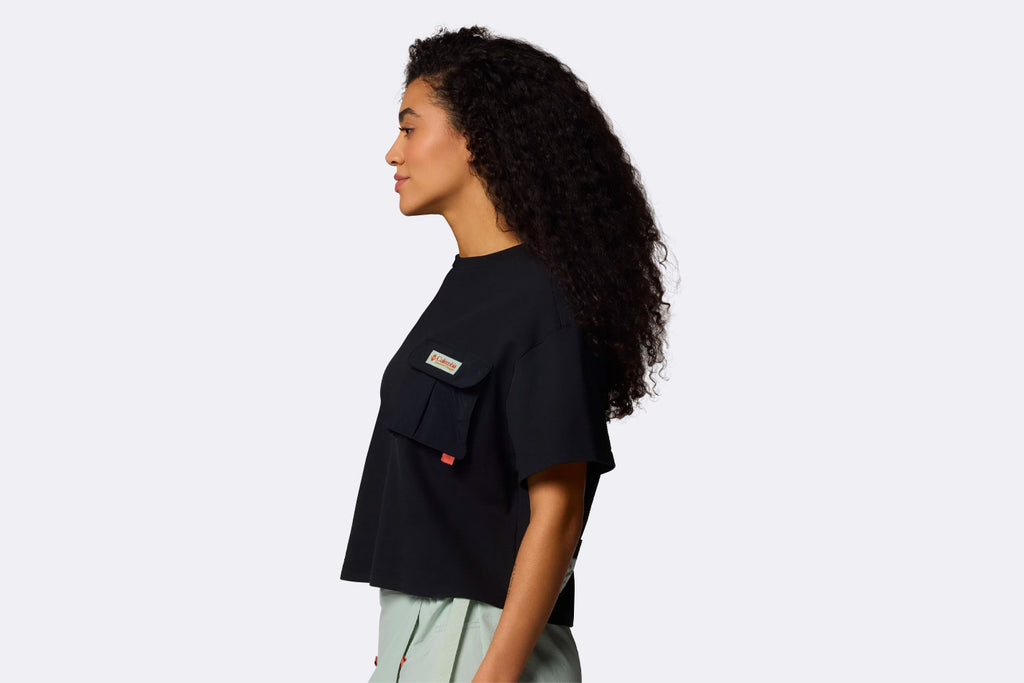 Columbia Wmns Cove Beach Cropped Pocket Tee Black