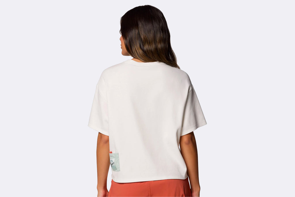 Columbia Wmns Cove Beach Cropped Pocket Tee Sea Salt