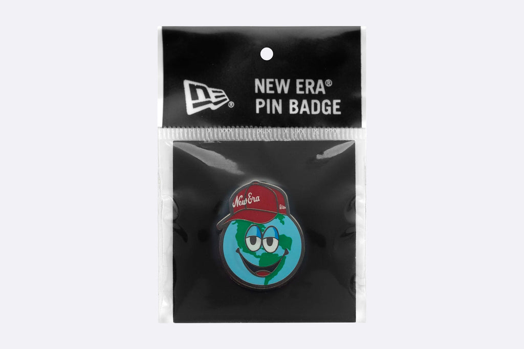New Era Earth With Cap Pin Badge