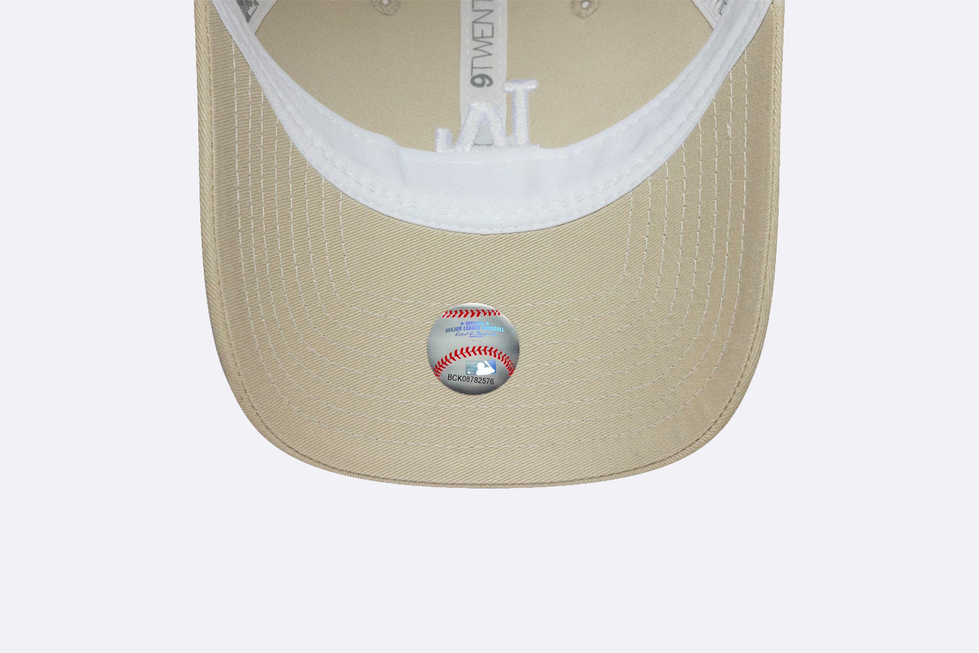 New Era Wmns LA Dodgers MLB Washed 9TWENTY Trucker Nude