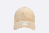New Era Wmns New York Yankees Diamante Velour 9FORTY Crema