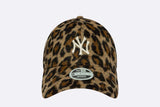 New Era Wmns New York Yankees MLB Cosy Animal Leopard 9FORTY