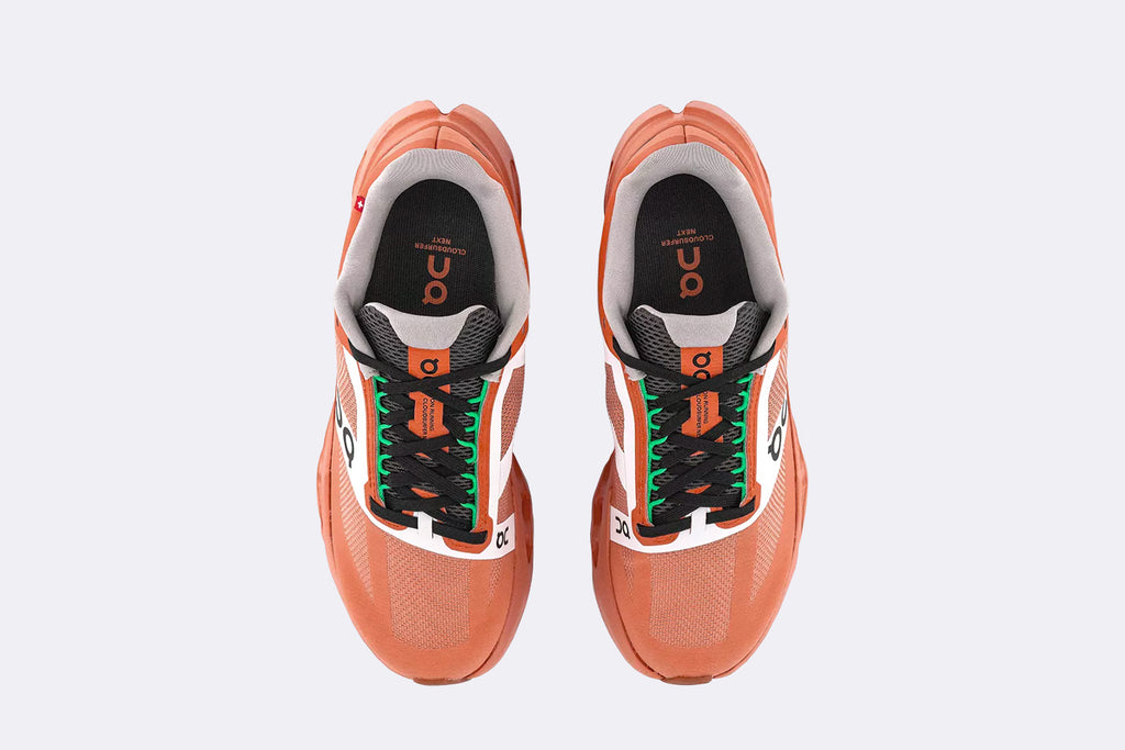 On Running Wmns Cloudsurfer Next Z5 Canyon / White