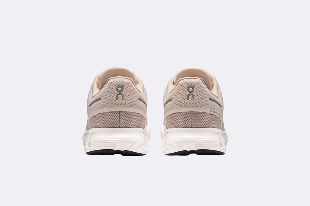 On Running Cloud 6 Pearl / White