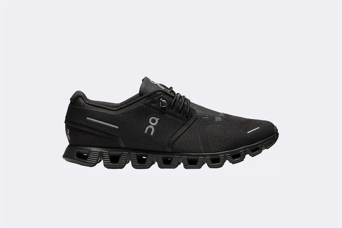 On Running Cloud 5 All Black