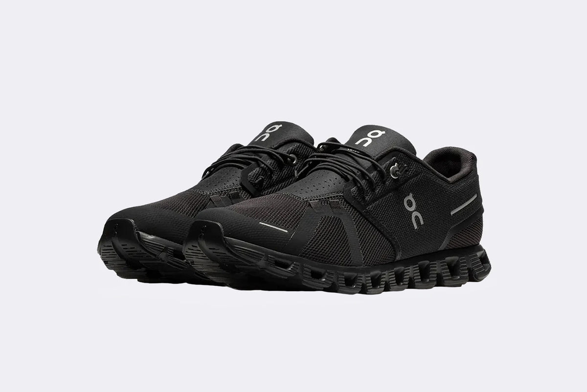 On Running Cloud 5 All Black