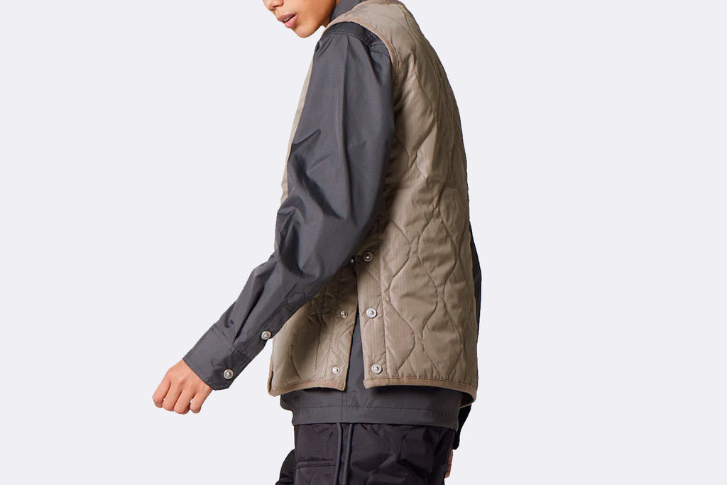 Taion Unisex Military Button Crew Neck Down Vest Light Mocha