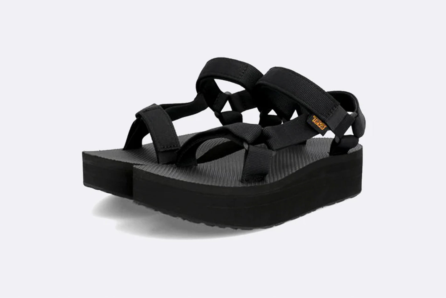 Teva Wmns Platform Universal Black