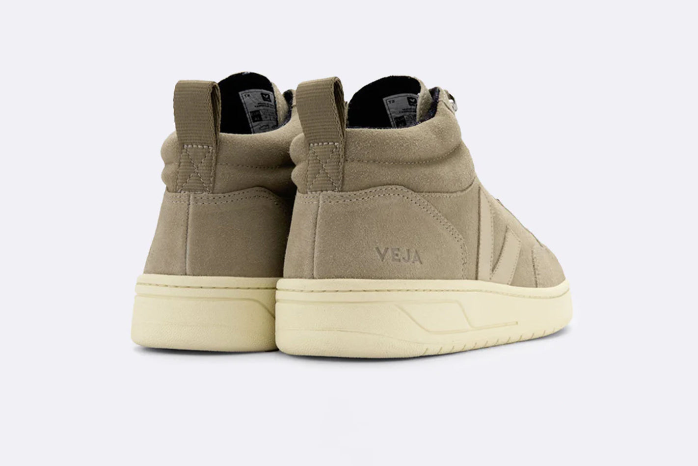 Veja Roraima Suede Dune Almond