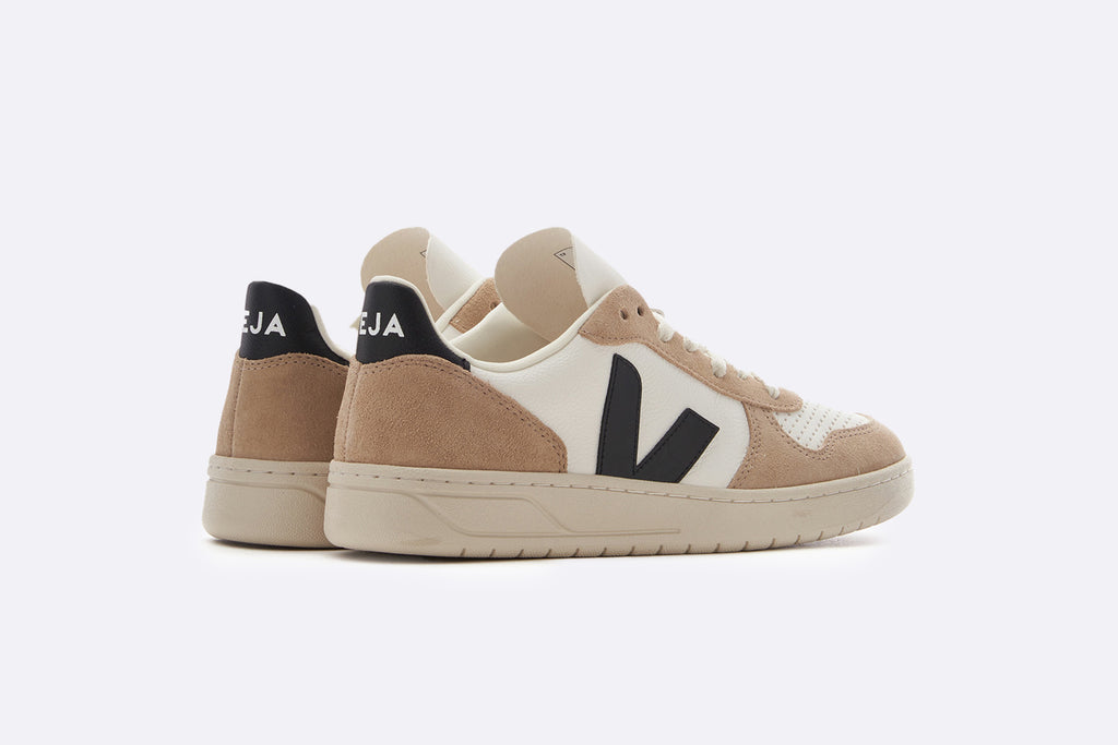 Veja Wmns V-10 Chromefree Leather Extra White Sahara
