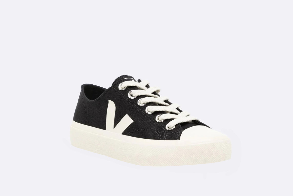 Veja Wata II Low Canvas Black Pierre