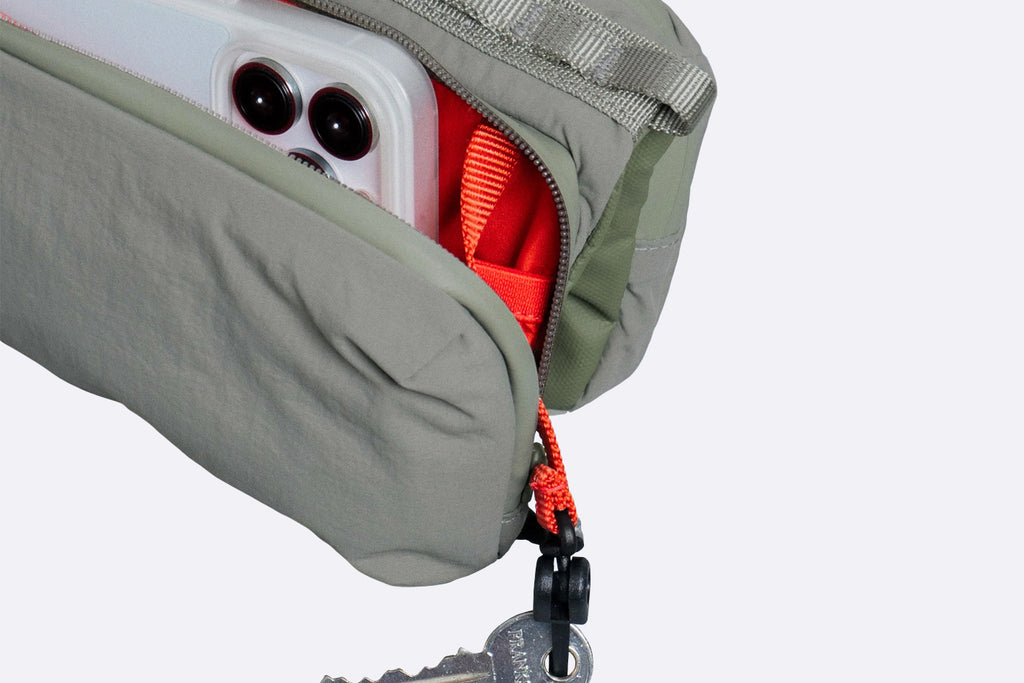 Bolso Topologie Bottle Sacoche Medium Gris Unisex