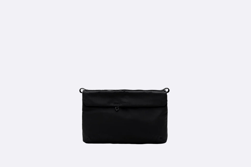Bolso Topologie Flat Sacoche Small Negro Unisex