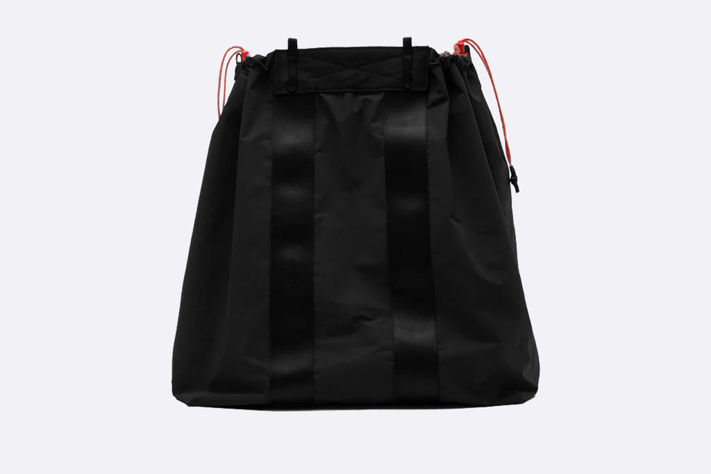 Bolso Topologie Summit Tote Large Negro Reversible Unisex