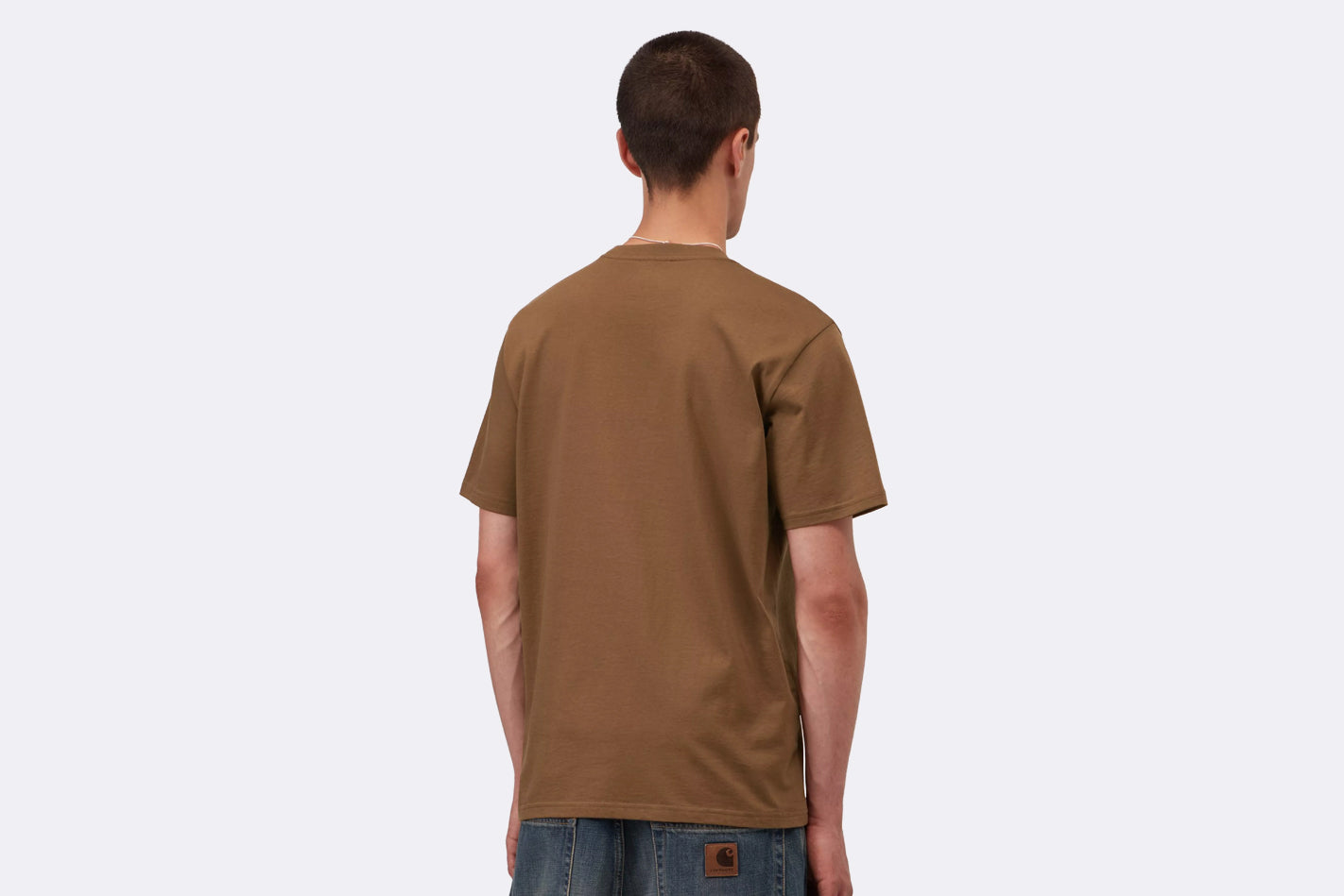 Camimseta marron de manga corta de Carhartt WIP para hombre, modelo Hot Rat. Vista trasera