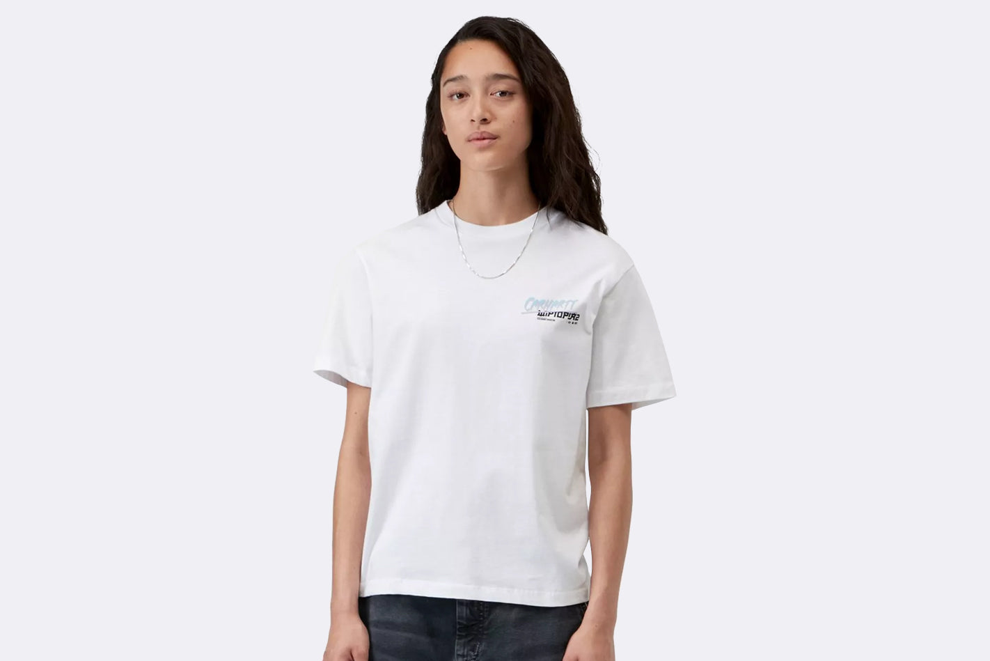 Camiseta blanca de manga corta de Carhartt WIP modelo Wiptopia II para Mujer, vista frontal con modelo