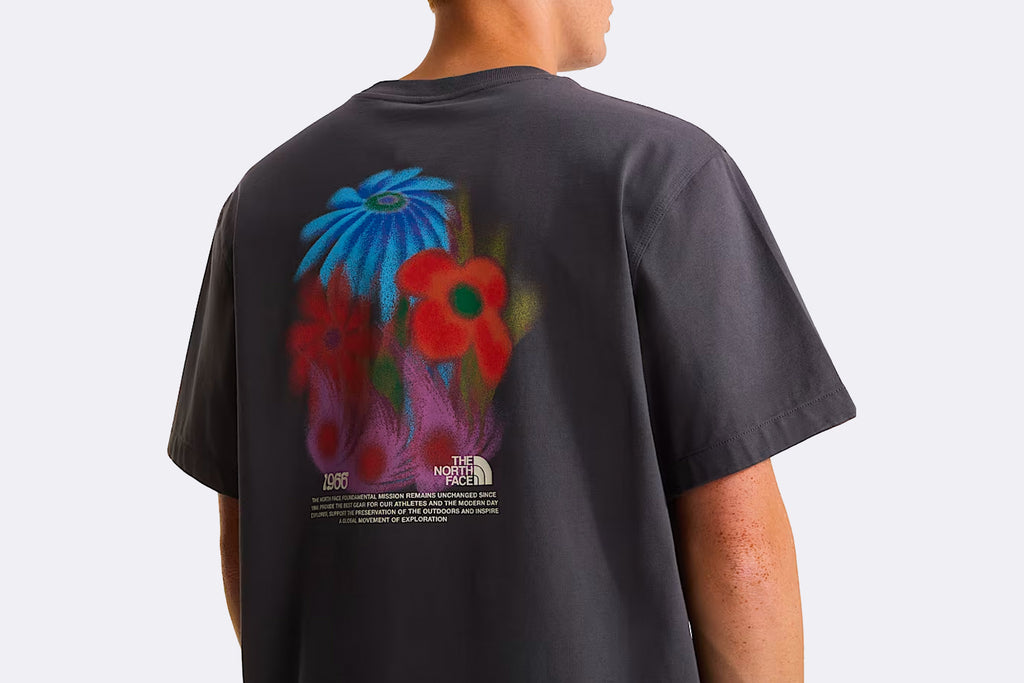 Camiseta The North Face 1966 Flora Relaxed Tee Gris para Hombre