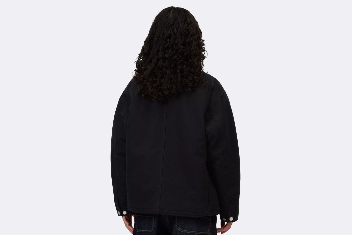 Chaqueta OG Michigan de Carhartt WIP en color negro para mujer, vista trasera