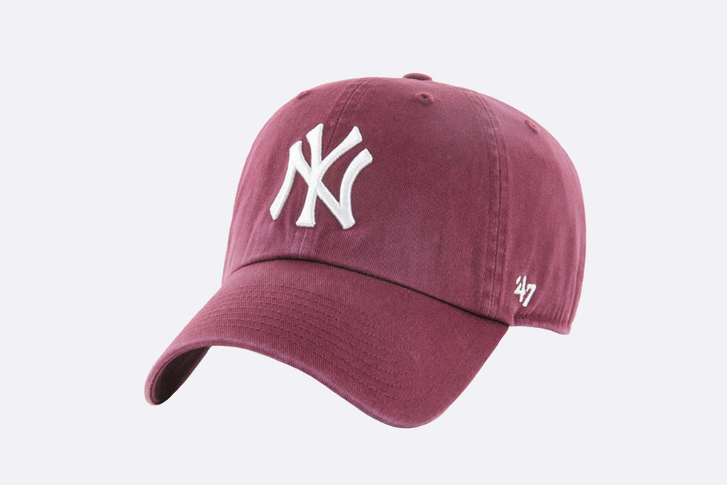 Gorra MLB New York Yankees 47 Brand en color granate Unisex, vista frontal