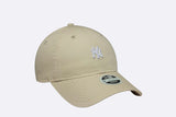 Gorra New Era League Essential Midi New York Yankees 9TWENTY Beige para Mujer