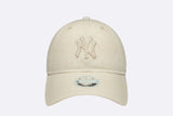 Gorra New Era MLB Linen New York Yankees 9TWENTY Beige Mujer