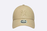 Gorra New Era MLB PU New York Yankees 9FORTY Beige para Mujer