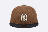 Gorra New Era New York Yankees MLB Wool Pinstripe 9FIFTY Retro Crown Strapback Marron Unisex
