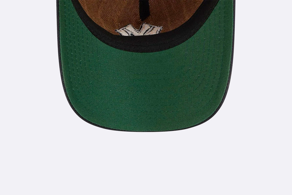 Gorra New Era New York Yankees x Three Looms MLB Wool Pinstripe 9TWENTY A-frame marrón Unisex