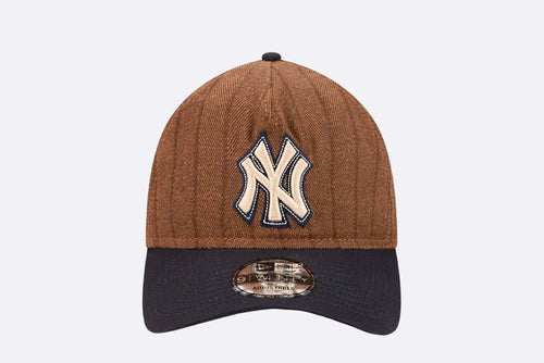 Gorra New Era New York Yankees x Three Looms MLB Wool Pinstripe 9TWENTY A-frame marrón Unisex