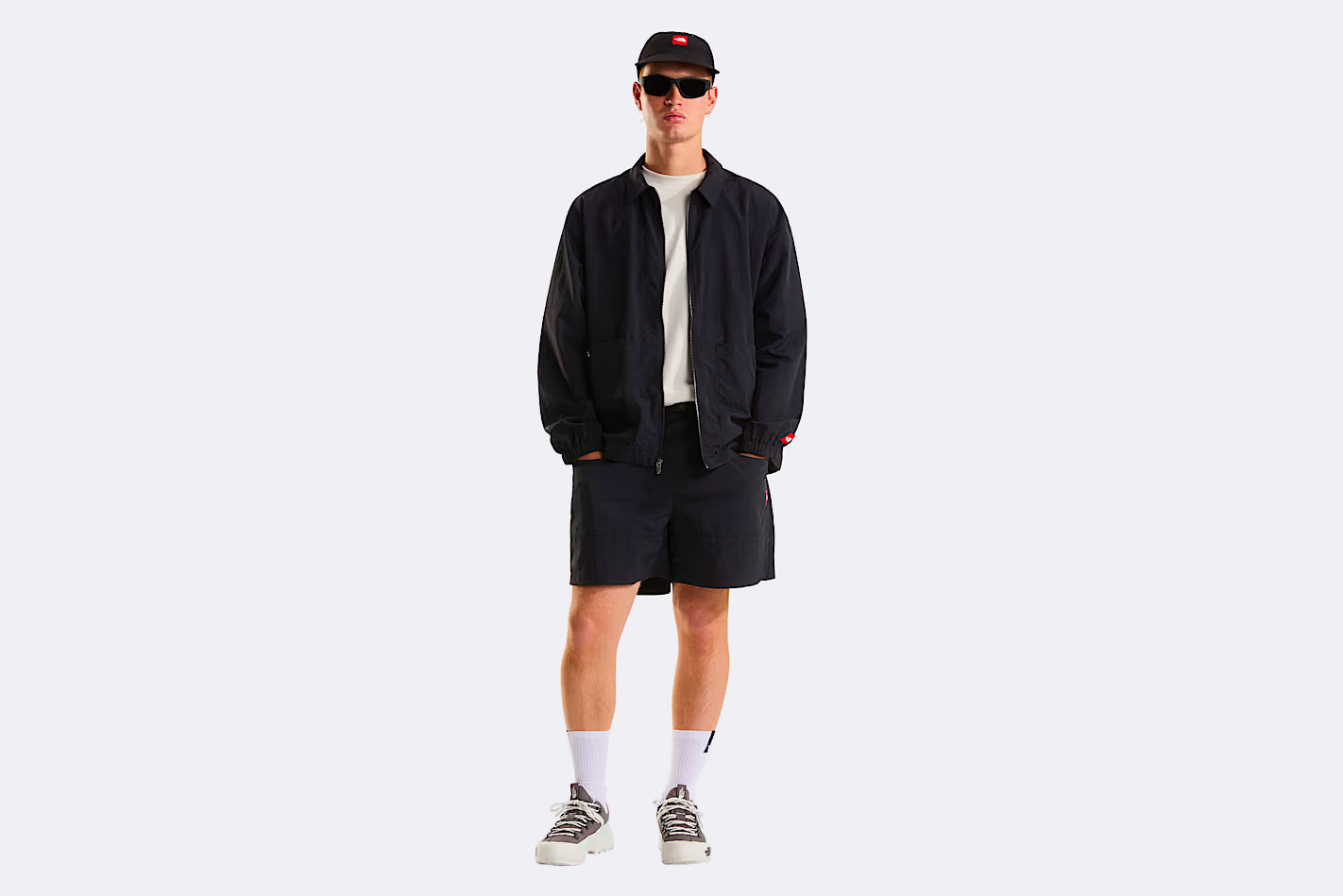 Pantalon The North Face TNF Red Box Nylon Belted Short Negro Unisex