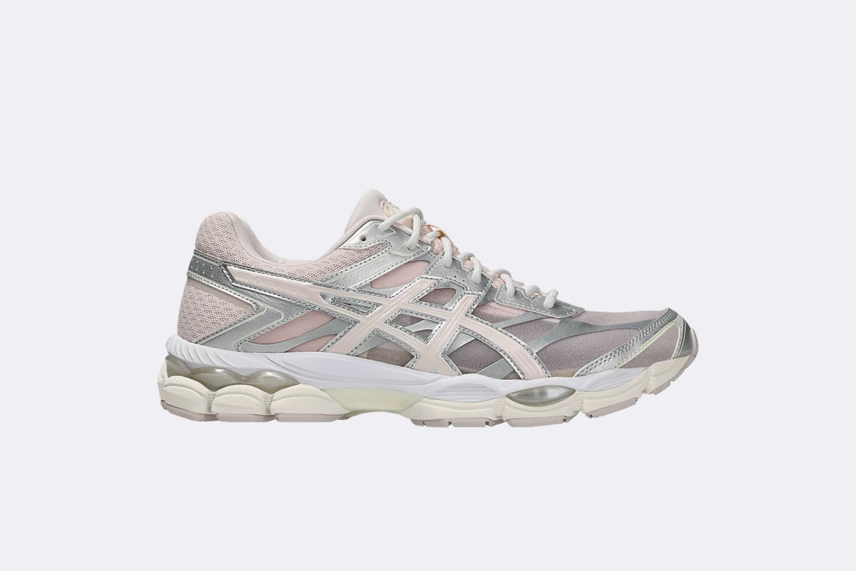 Zapatillas Asics GEL-CUMULUS 16 en color rosa y gris para mujer, vista lateral