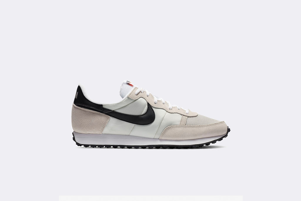 nike challenger og bone