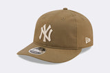 New Era 9FIFTY New York Yankees MLB Seersucker Khaki Retro Crown