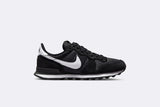 Nike Wmns Internationalist Black Dark Smoke Grey White