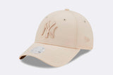New Era Wmns NY Yankees League Essential 9FORTY Beige