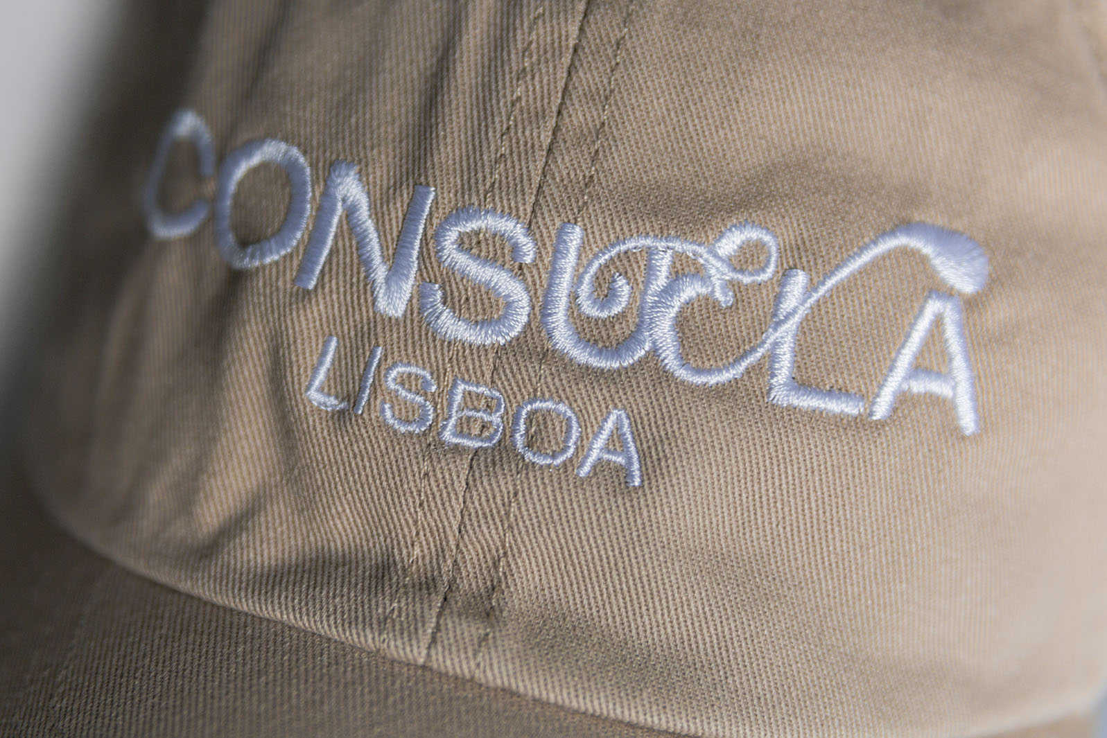 Cnsl Lisbon Cap Sand/White